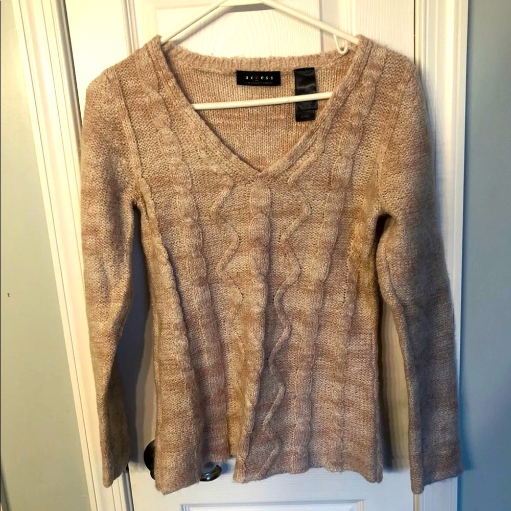 Pink/beige sweater